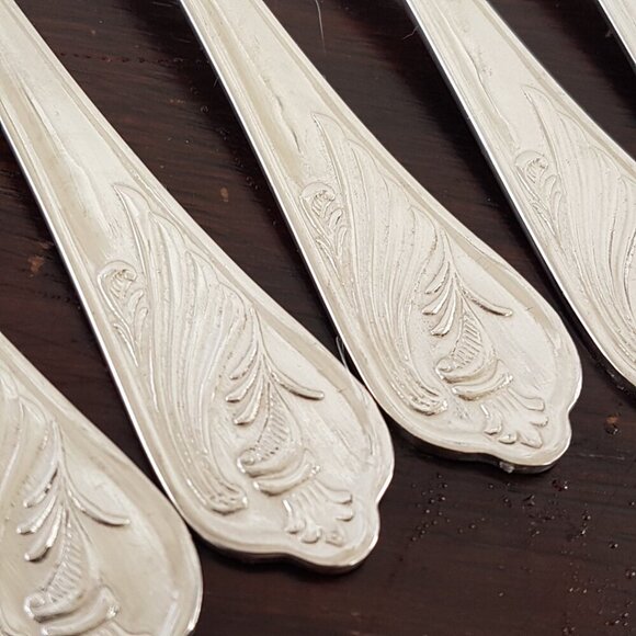 14pc Cake Forks and Butter Knife Set for 7, Marquil 18/10 Stainless Steel - Picture 7 of 7